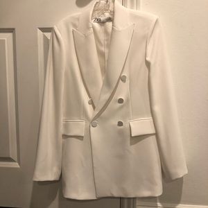 Zara White Blazer
